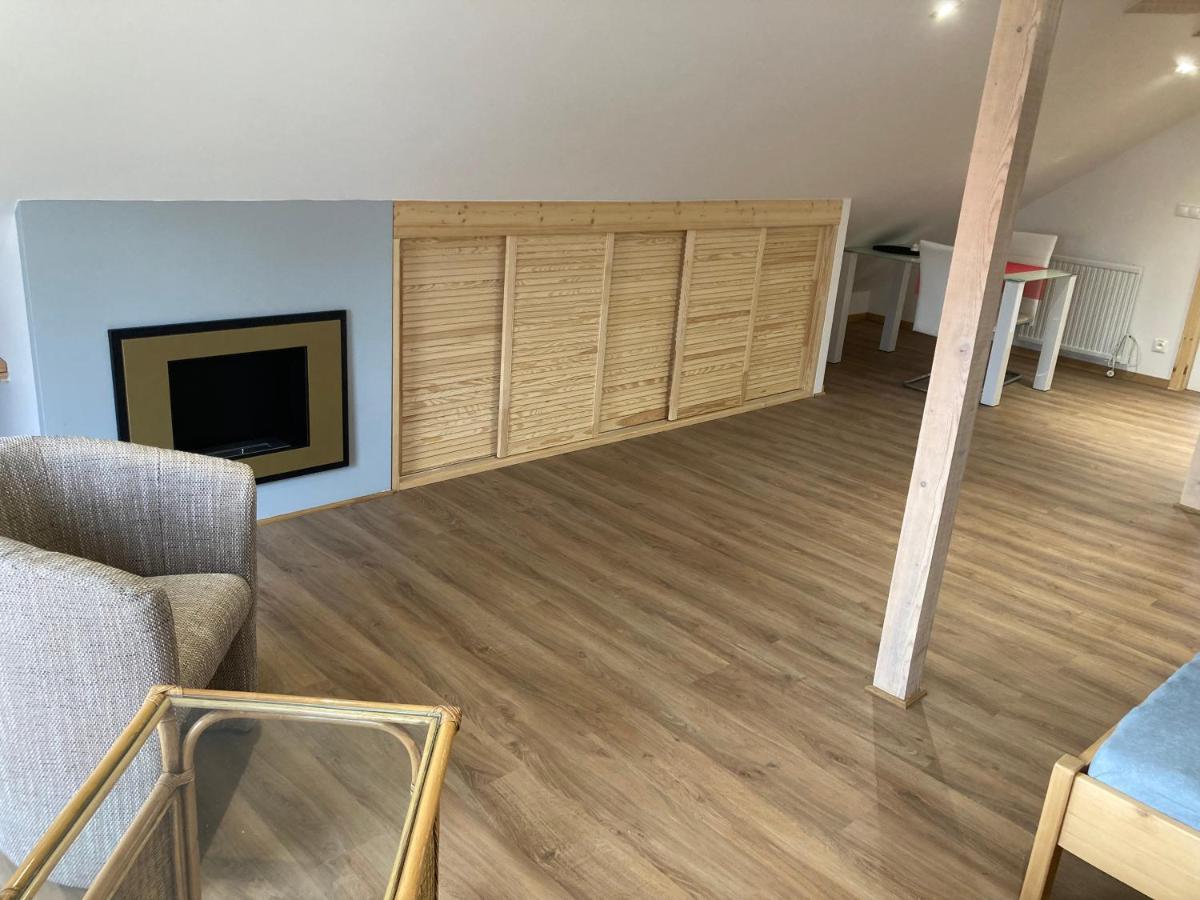 Dum U Lipky Apartman Světlá nad Sázavou Kültér fotó